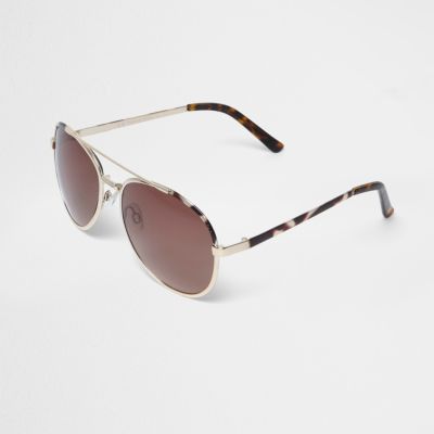 Gold brown lens aviator sunglasses
